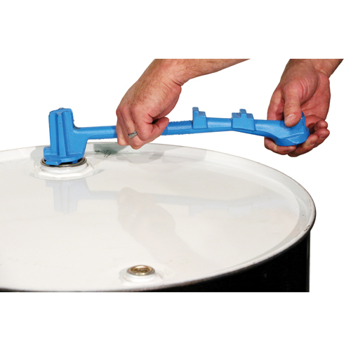 Cl&eacute;s universelles pour barils - Fonte ductile solide, Poign&eacute;e 15-1/2", Fonte ductile solide Fastek