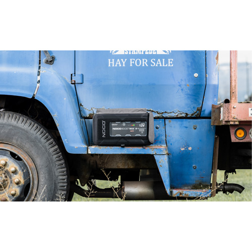 GB250+ Boost&reg; Max Jump Starter Fastek