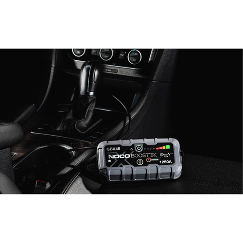 GBX45 Boost&reg; X Jump Starter Fastek