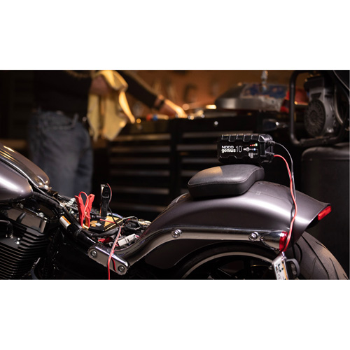 Genius&reg; 10 10-Amp Battery Charger Fastek