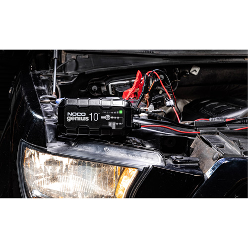 Genius&reg; 10 10-Amp Battery Charger Fastek