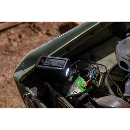 2000A Boost Air Jump Starter & 100 PSI Air Compressor Fastek