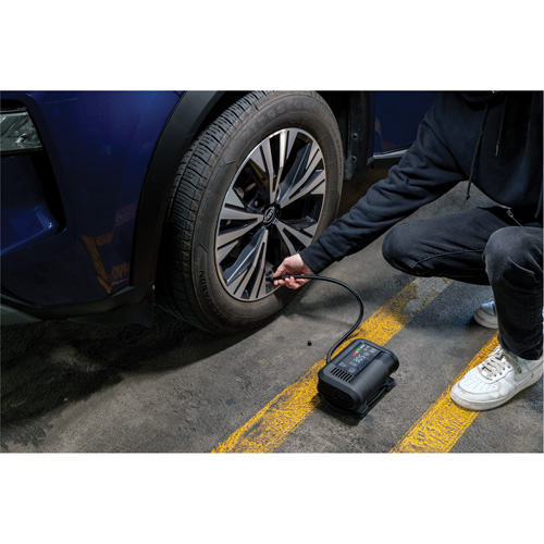 2000A Boost Air Jump Starter & 100 PSI Air Compressor Fastek