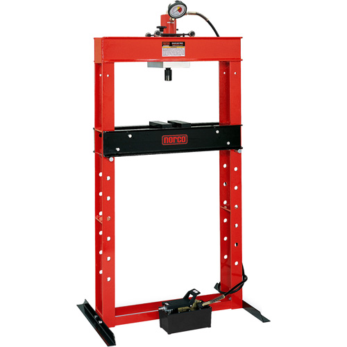 Presse pour atelier op&eacute;r&eacute;e par une pompe hydraulique &agrave; air, Capacit&eacute; 25 tonnes Fastek