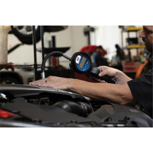 D&eacute;bitm&egrave;tre &eacute;lectronique de lubrifiant avec rallonge flexible &agrave; 90° Fastek