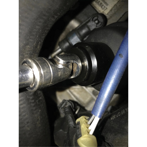 Douille pour filtre &agrave; huile Cummins 5,9 L - 25 mm Fastek