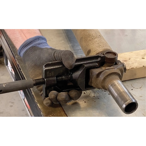 Small U-Joint Puller, 1 Pcs, 1.25" Puller Length Fastek