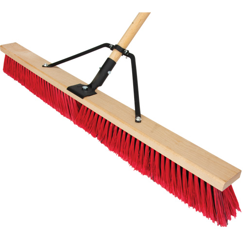 Balai-brosse &agrave; manche renforc&eacute;, 36", Moyen, Soies PVC Fastek
