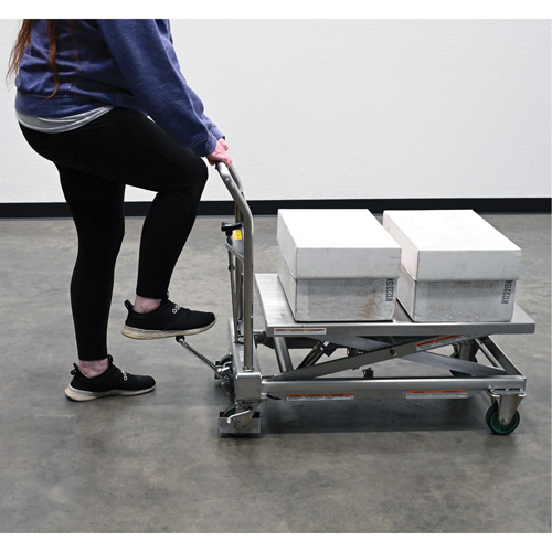 Hydraulic Scissor Lift Table, 31-1/2" L x 19-1/2" W, Stainless Steel, 550 lbs. Capacity Fastek
