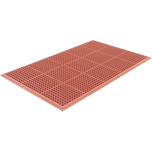 Competitor Series Mats, Slotted, 3' x 5' x 7/8", Orange, Natural Rubber Fastek