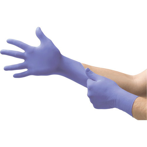 Supreno&reg; SE SU-690 Examination Gloves, Large, Nitrile, 7.1-mil, Powder-Free, Purple, Class 2 Fastek