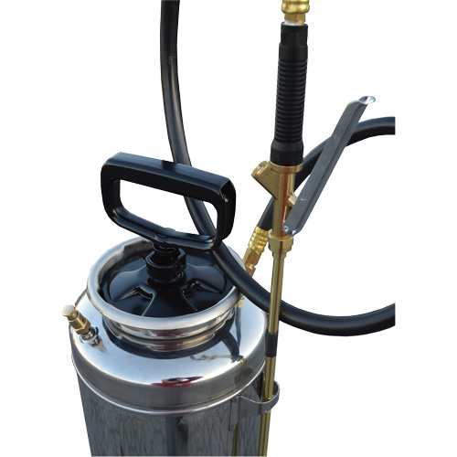 Industrial & Contractor Series Concrete Compression Sprayer, 3.5 gal. (16 L), Stainless Steel, 24" Wand Fastek