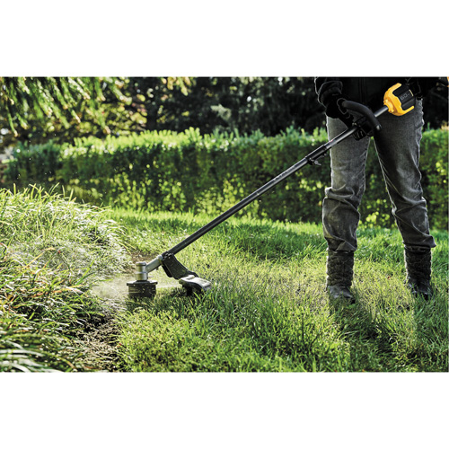 Max* Cordless Brushless Attachment-Capable String Trimmer, 17", Battery Powered, 60 V Fastek