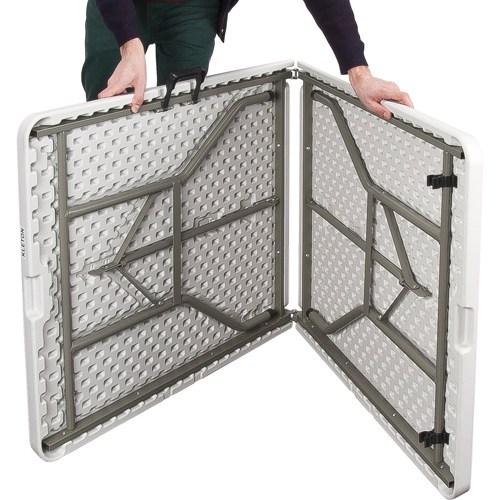 Table se pliant en deux, Rectangulaire, 72" l x 30" la, Poly&eacute;thyl&egrave;ne, Blanc Fastek