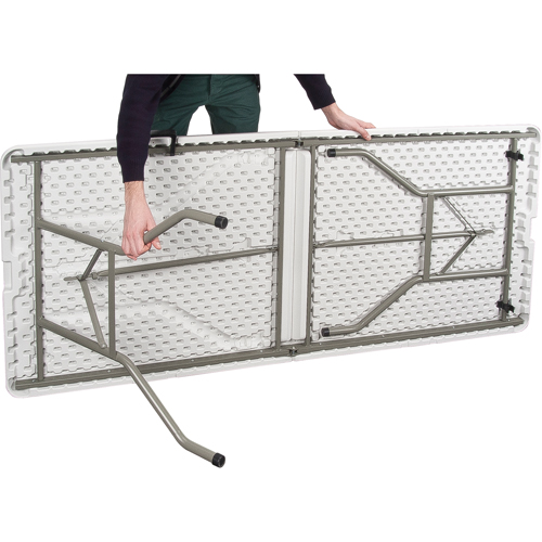 Table se pliant en deux, Rectangulaire, 72" l x 30" la, Poly&eacute;thyl&egrave;ne, Blanc Fastek