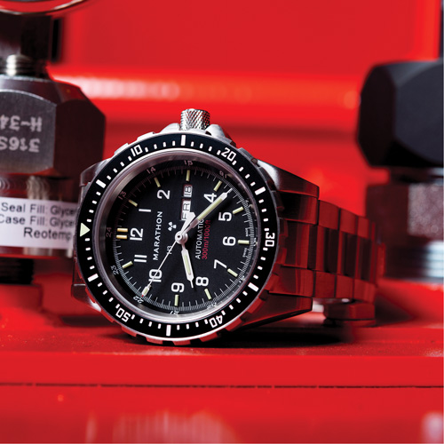 Tr&egrave;s grande montre automatique avec jour/date avec bracelet en acier inoxydable, Num&eacute;rique, &agrave; piles, 46 mm, Argent Fastek