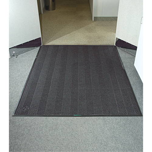 Waterhog&reg; Eco Elite Matting, Wiper/Scraper, 6' x 6' x 3/8", Grey Ash Fastek
