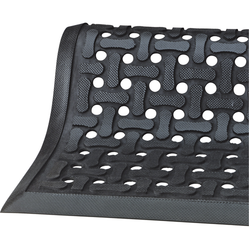 Comfort Flow Mats, Slotted, 2-83/100' x 9-1/12' x 3/8", Black, Nitrile Fastek