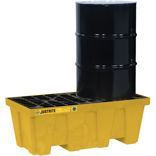 EcoPolyBlend Spill Control Pallets - With Drain, 66 US gal. Spill Capacity, 49" x 25" x 18" Fastek