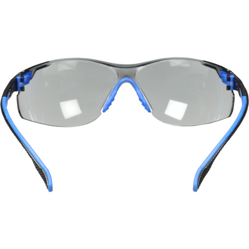 Solus Safety Glasses with Scotchgard Lenses, Grey/Smoke Lens, Anti-Fog, Meets/Exceeds CSA Z94.3 Fastek