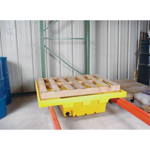 Ultra-Rack Sump&reg;, 51.5" L x 51.5" W x 12" H, 66 US gal. Capacity Fastek