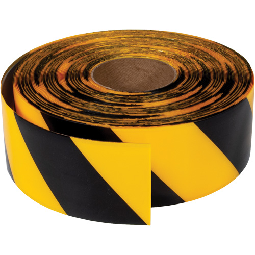 Ruban de marquage tr&egrave;s r&eacute;sistant pour plancher ArmorStripe, 3" x 100', PVC, Noir et jaune Fastek