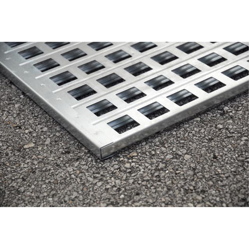 4-Drum Steel Ultra-Spill Pallet&reg;, 68 US gal. Spill Capacity, 49.1" x 47.1" x 10.9" Fastek