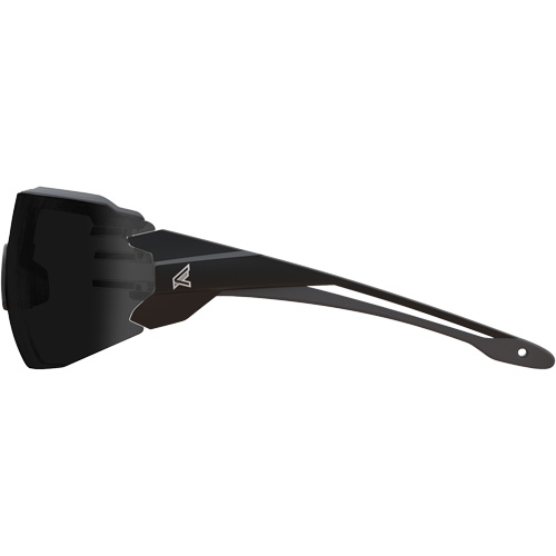 Lunettes de s&eacute;curit&eacute; Taven, Lentille Fum&eacute;e, Anti-&eacute;gratignures/Pare-vapeur, ANSI Z87+/MCEPS GL-PD 10-12/R&eacute;pond ou surpasse la norme CSA Z94.3 Fastek