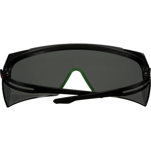 Lunettes de s&eacute;curit&eacute; SecureFit s&eacute;rie 3700 SF3730AS-BLK, Lentille Gris/IR 3.0, Anti-&eacute;gratignures, ANSI Z87+/R&eacute;pond ou surpasse la norme CSA Z94.3 Fastek