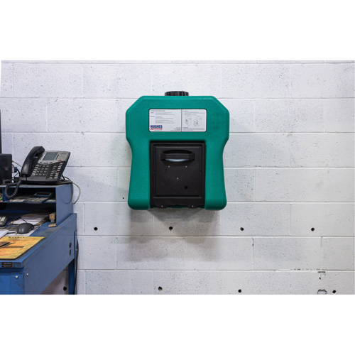 Portable Self-Contained Eyewash Station, Gravity-Fed, 16 gal. Capacity, Meets ANSI Z358.1 Fastek