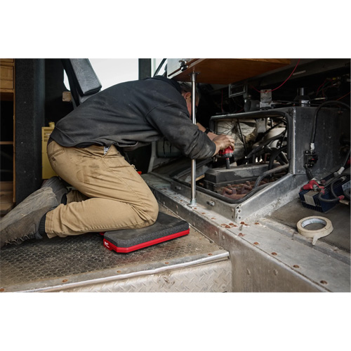 Packout Kneeling Pad, 18.7" L x 13.7" W, 2.2" Thick Fastek