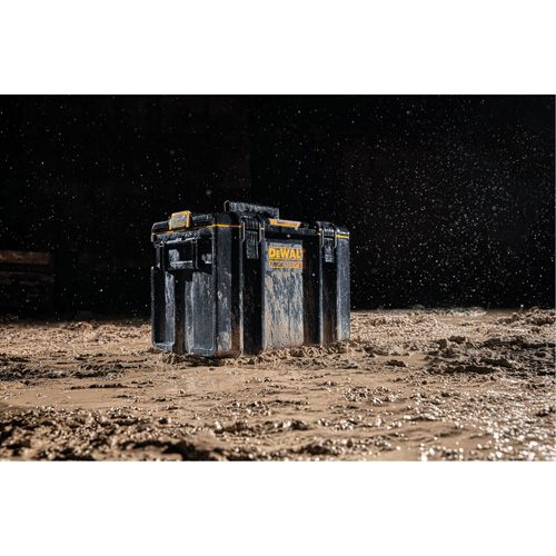 ToughSystem&reg; 2.0 Extra Large Toolbox, 21-3/4" x 14-3/4" x 16-1/4", Black Fastek