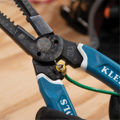 Klein-Kurve&reg; Heavy-Duty Wire Stripper, Cutter & Crimper Multi-Tool, 8-1/4" L, 8 - 20 AWG Fastek