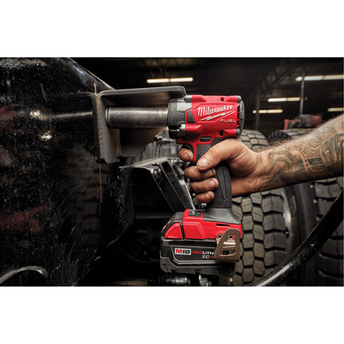 Cl&eacute; &agrave; chocs compacte M18 Fuel avec anneau de friction (outil seulement), 18 V, Mandrin 3/8" Fastek