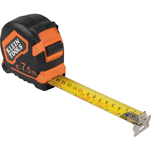 Magnetic Double-Hook Tape Measure, 7.5 m, 1/16"/1 mm Graduations Fastek