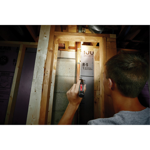 USB Compatible Compact Flashlight, LED, 800 Lumens, Rechargeable Batteries Fastek