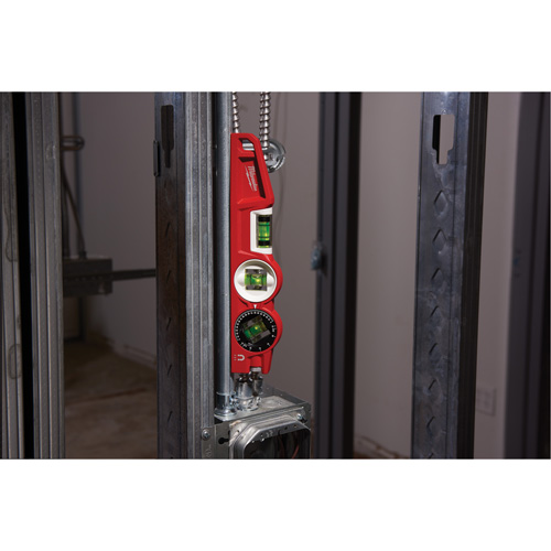 Niveau torpille moul&eacute; sous pression verrouillable avec fiole 360 degr&eacute;s, 10" lo, Aluminium, 3 fioles, Magn&eacute;tique Fastek