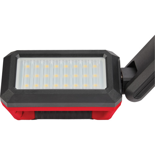 Lampe pour soubassement de carrosserie M12, Magn&eacute;tique, Rechargeable, 1200 lumens Fastek