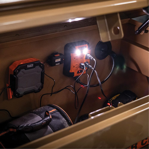 Bloc multiprise magn&eacute;tique Powerbox 1, 4 Prise(s), 5', 120 V Fastek