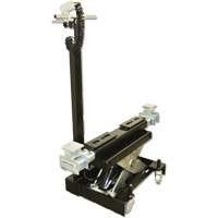 Cric de levage dextr&eacute;mit&eacute; par pare-chocs, Capacit&eacute; de 12 tonne(s), 8" - 15-3/4" h Fastek