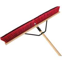 Balai-brosse &agrave; manche renforc&eacute;, 36", Moyen, Soies PVC Fastek