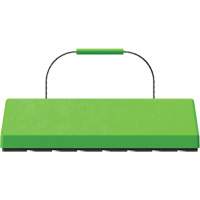 Cale de roue pour avion Checkers Safety SafeRay avec poign&eacute;e &agrave; c&acirc;ble & patin en caoutchouc, Ur&eacute;thane, Vert fluorescent, 24" la x 8" p x 6" h Fastek