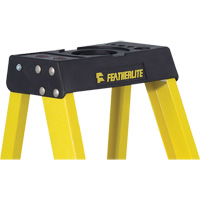 Industrial Heavy-Duty Stepladders (6400 Series), 4', Fibreglass, 300 lbs. Capacity, Type 1A Fastek