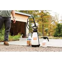 Industrial & Contractor Handheld Acid Sprayer, 50 oz. (1.5L) Fastek