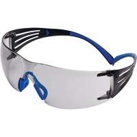 Lunettes de s&eacute;curit&eacute; SecureFit s&eacute;rie 400, Lentille Int&eacute;rieur/ext&eacute;rieur, Antibu&eacute;e/Anti-&eacute;gratignures, ANSI Z87+/R&eacute;pond ou surpasse la norme CSA Z94.3 Fastek