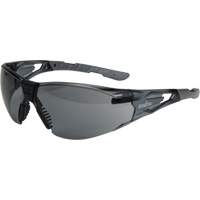 Lunettes de s&eacute;curit&eacute; s&eacute;rie Z2900, Lentille Grise/fum&eacute;e, Anti-&eacute;gratignures, ANSI Z87+/R&eacute;pond ou surpasse la norme CSA Z94.3 Fastek