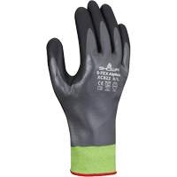 Gants r&eacute;sistants &agrave; la coupe S-TEX Alpha XC822, Taille 6/Petit, Calibre 18, Rev&ecirc;tement Nitrile, Enveloppe en Tungst&egrave;ne, ASTM ANSI niveau A6 Fastek