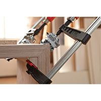 Dispositif &agrave; angle variable Fastek