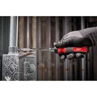 Tournevis &agrave; cliquet 14-en-1 &agrave; embouts multiples avec porte-embout de 1/4", 10-11/100" lo, Prise Coussin&eacute;e Fastek
